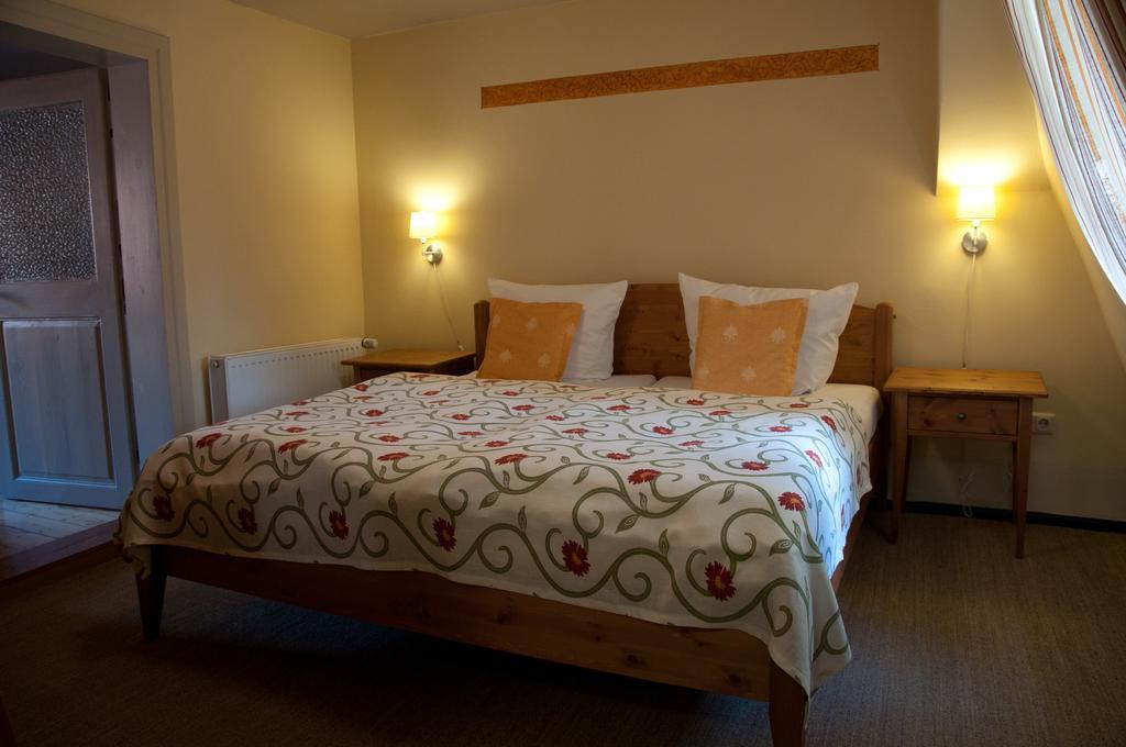 Hotel Am Hoken เควดลินบวร์ก ภายนอก รูปภาพ