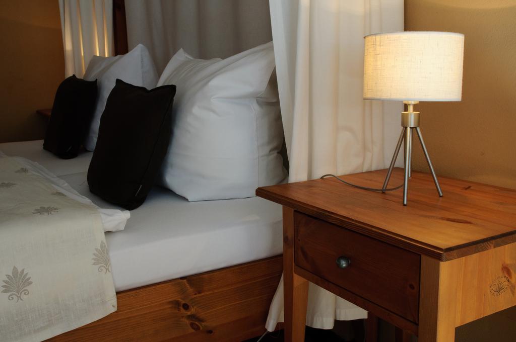 Hotel Am Hoken เควดลินบวร์ก ภายนอก รูปภาพ
