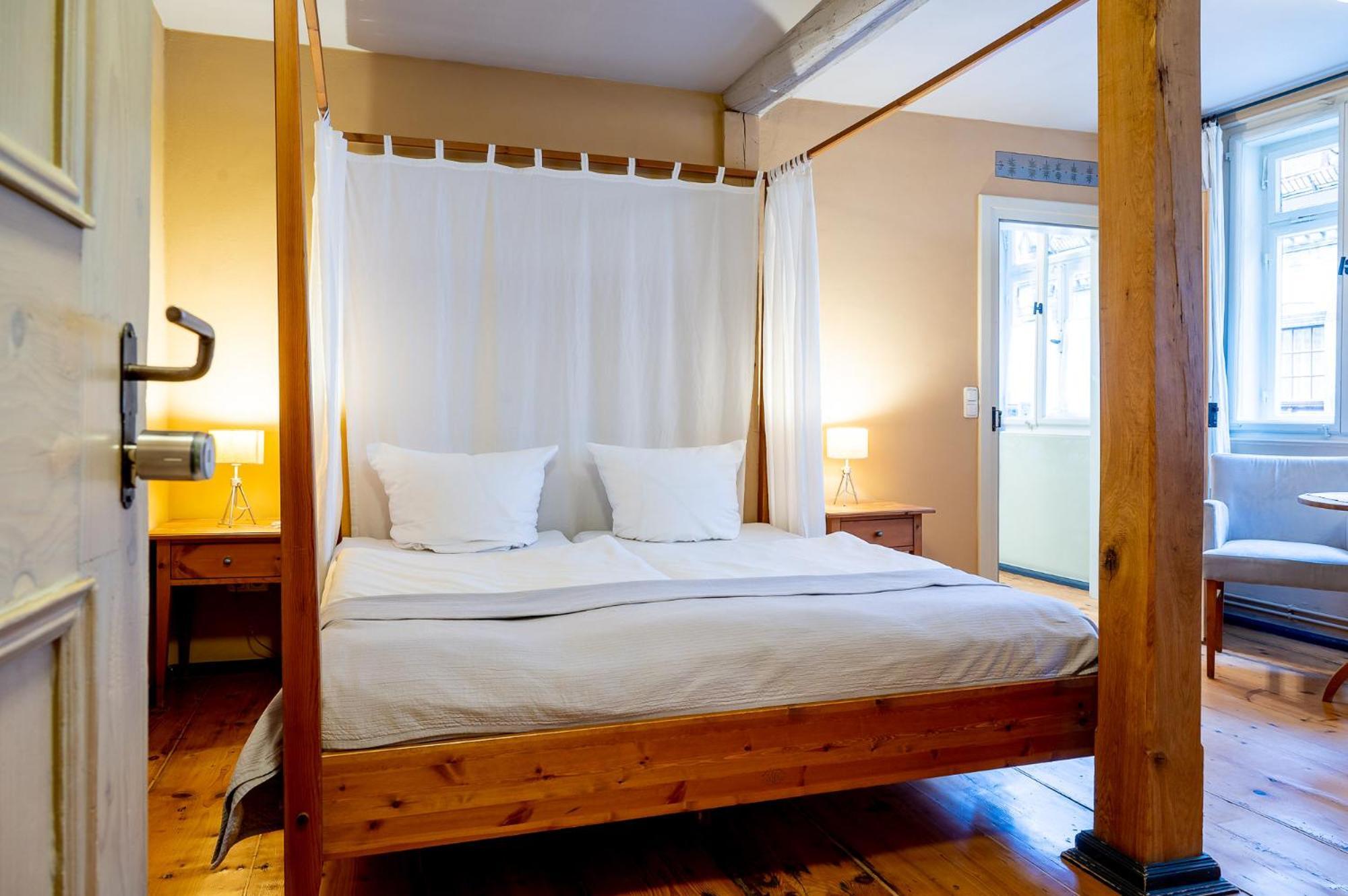 Hotel Am Hoken เควดลินบวร์ก ภายนอก รูปภาพ