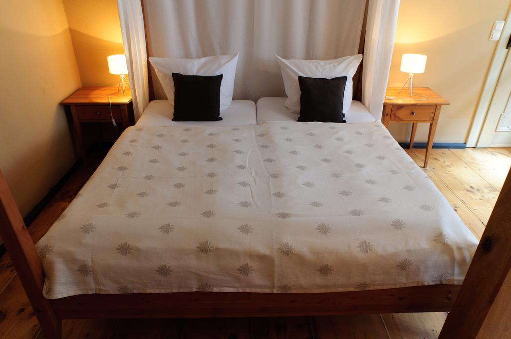 Hotel Am Hoken เควดลินบวร์ก ภายนอก รูปภาพ
